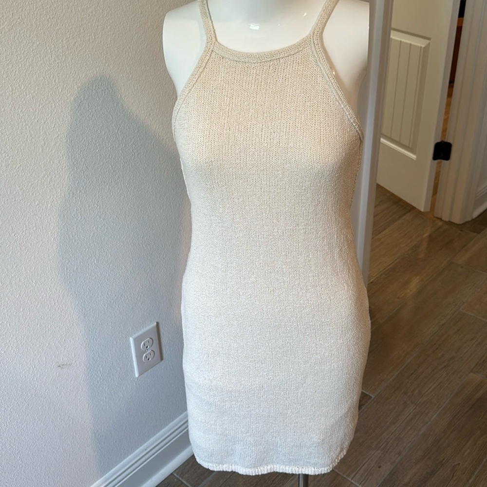 Gianni Bini Small beige open back dress. EUC
